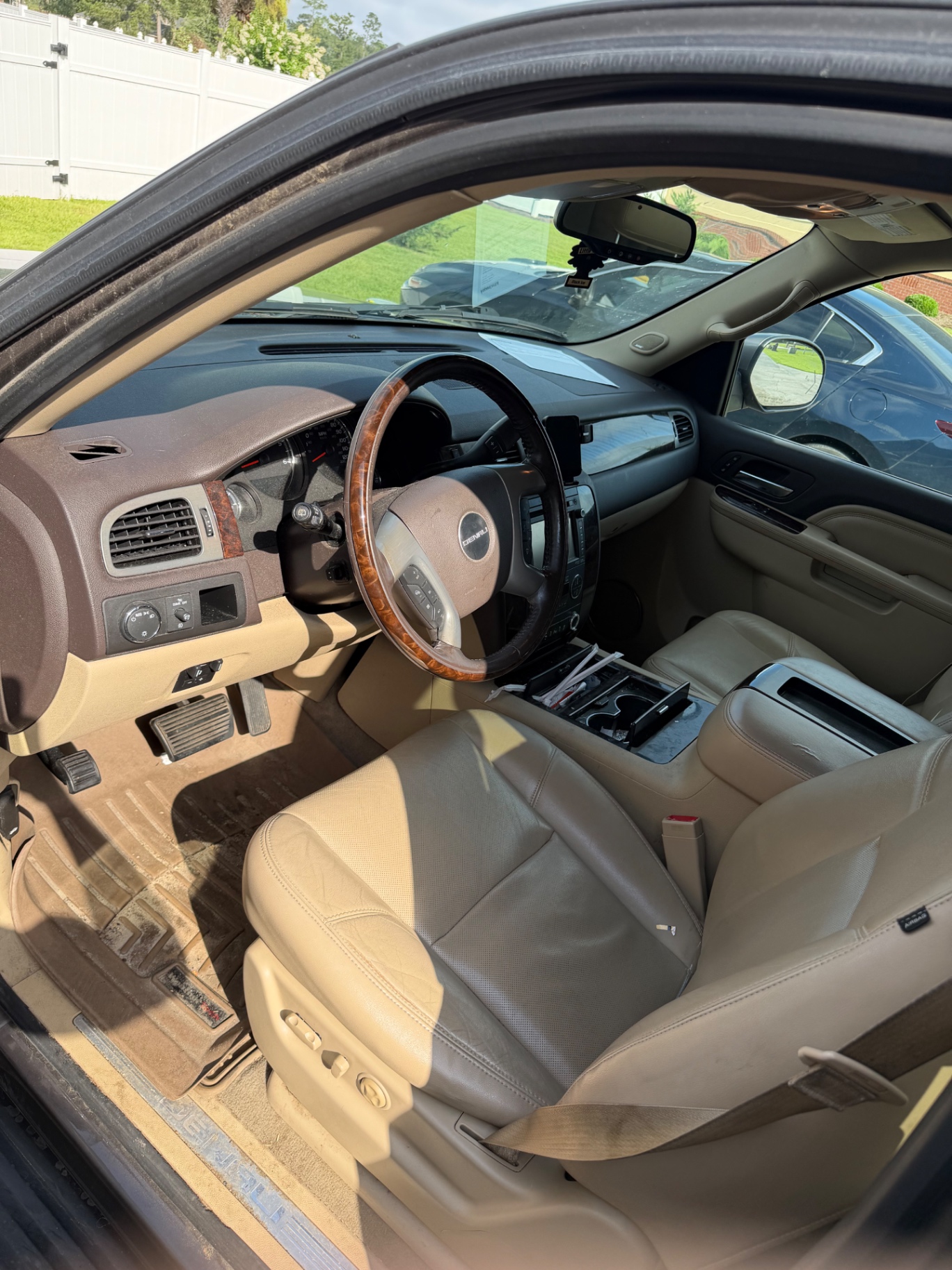 GMC Denali before full interior detail