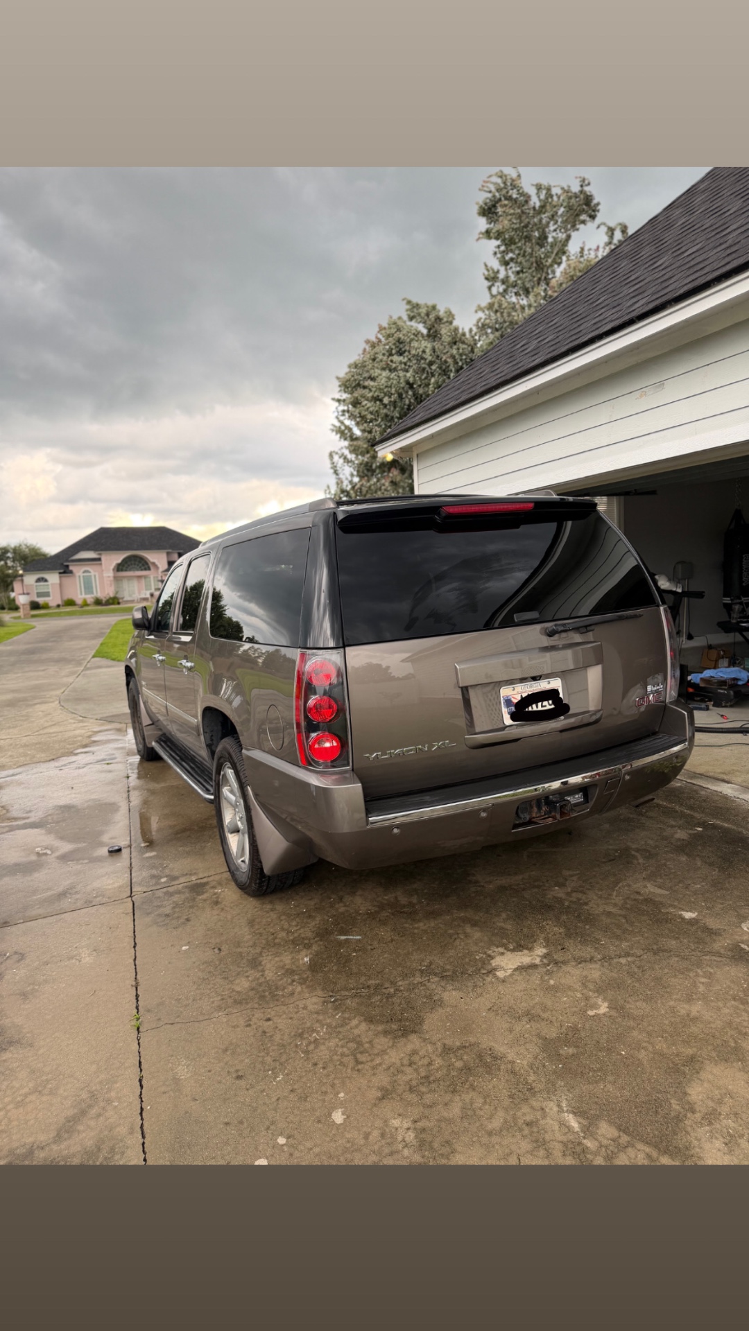 Yukon XL after exterior hand wash